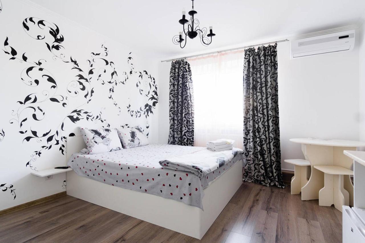 Best Rest Suites โอเดสซา ภายนอก รูปภาพ